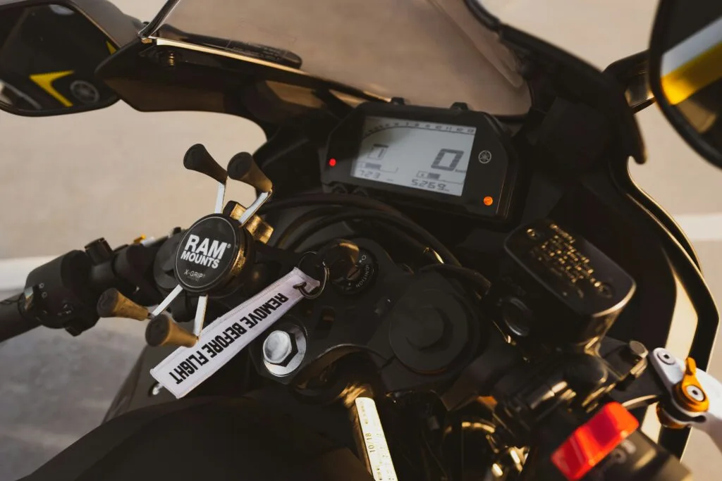 Tableau de bord moderne